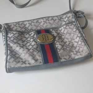 Tommy Hilfiger Crossbody Bag